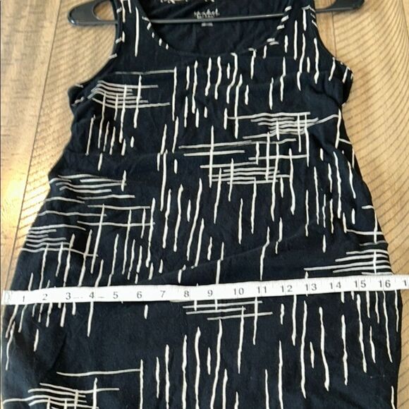 Designer 🧑🎨 look 👀 Patterned Women's Dress 👗 Soft Geometric Modern Maternity - Picture 10 of 17